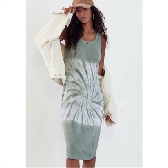 Anthropologie Dresses & Skirts - ANTHROPOLOGIE Tie Dye Midi Dress Pullover Green M NWT